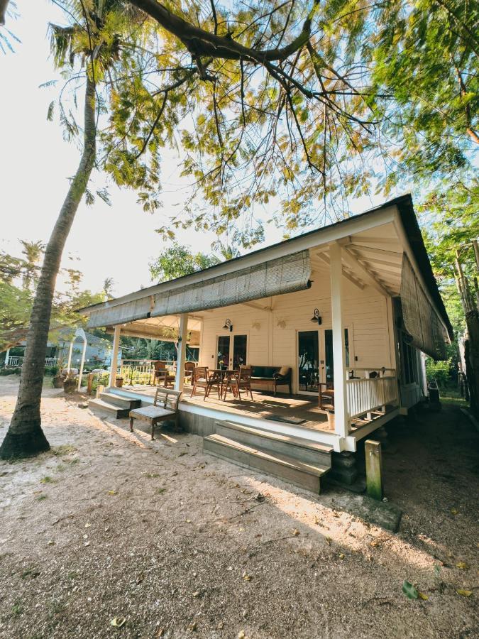 Vayam Boutique Resort Đảo Gili Asahan Ngoại thất bức ảnh