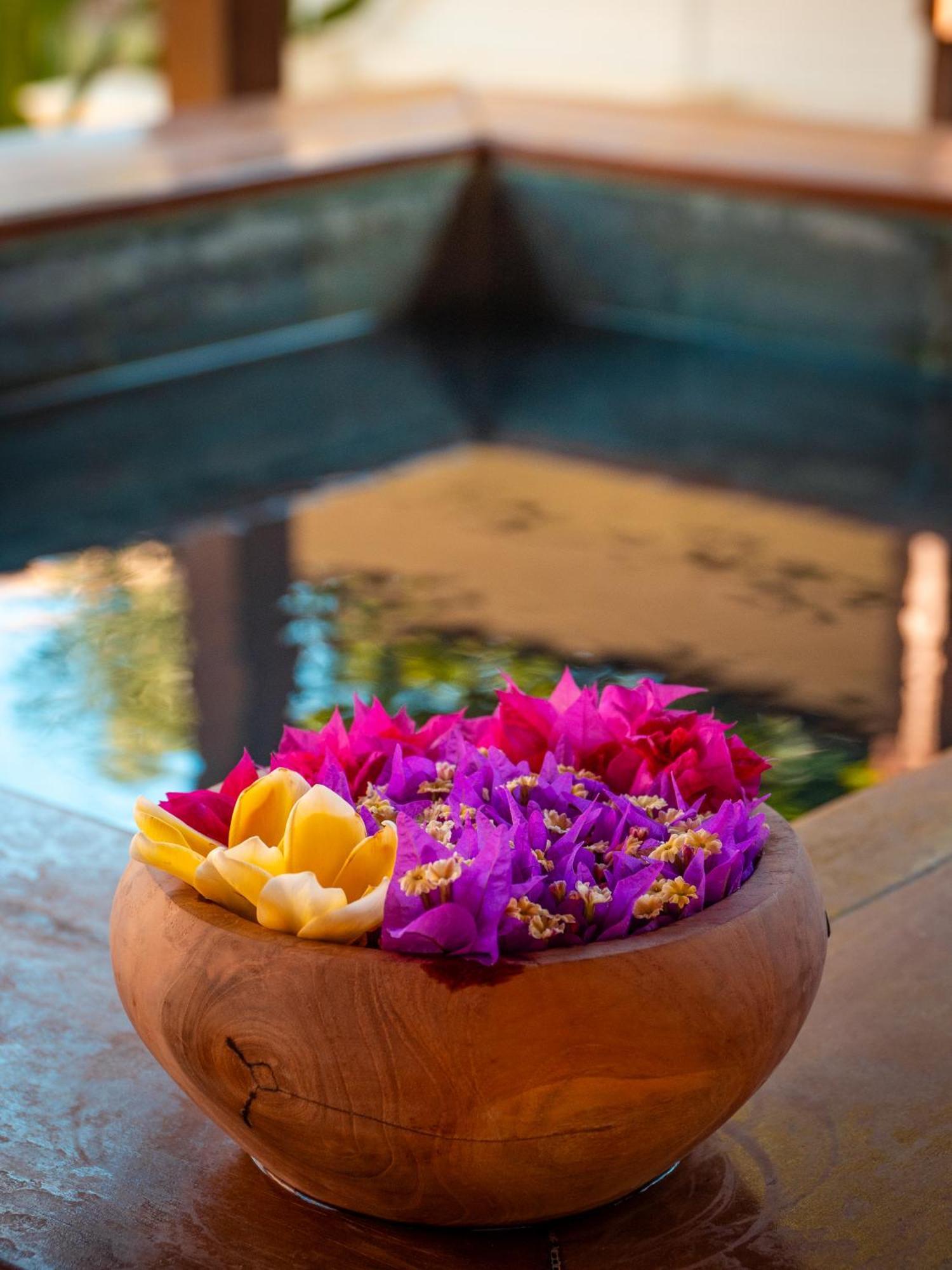 Vayam Boutique Resort Đảo Gili Asahan Ngoại thất bức ảnh